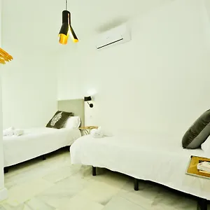 Ninesuites Sevilla